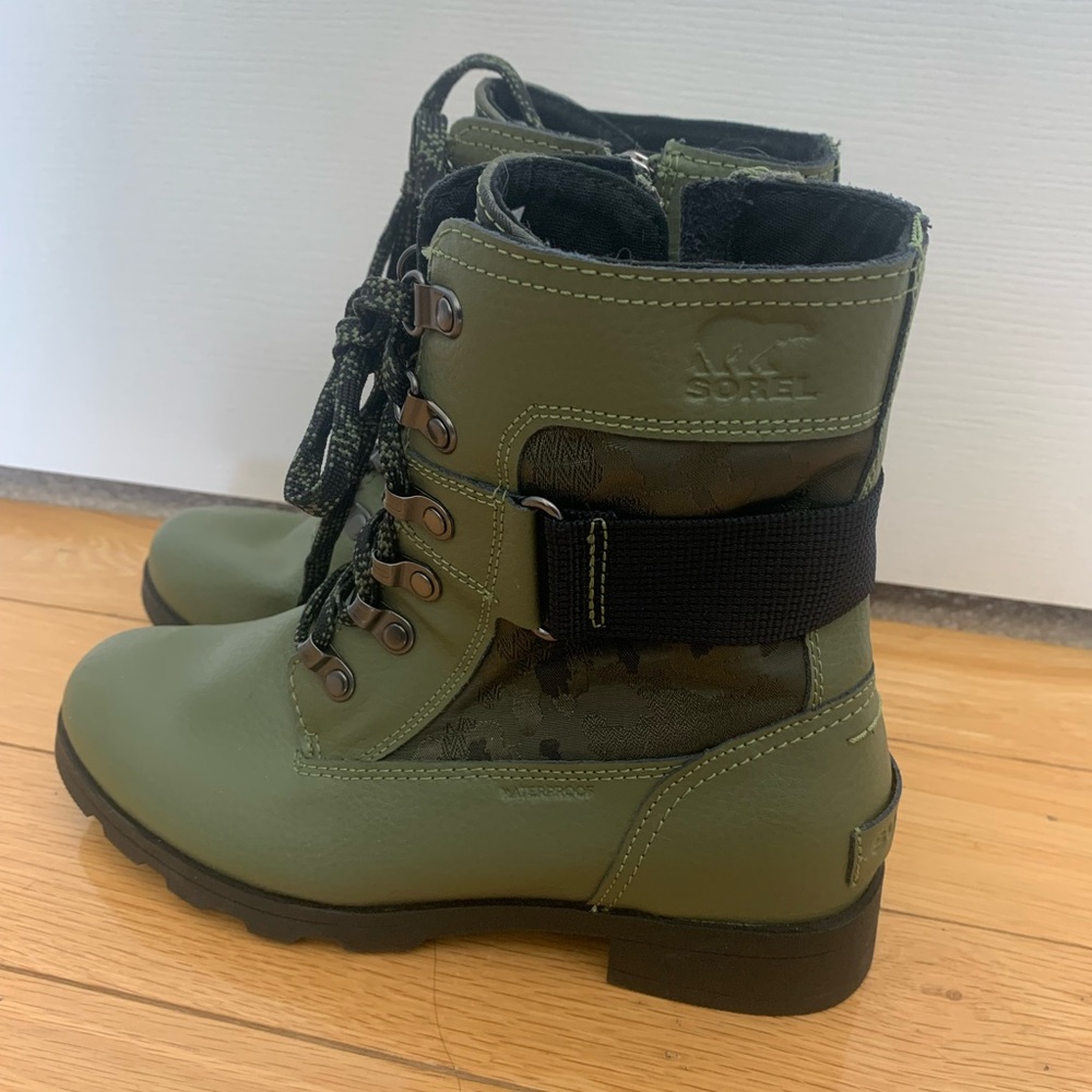 sorel olive green boots
